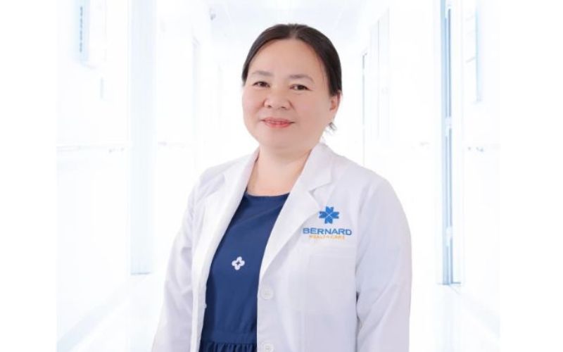 BSCKI Ngô Thị Mỹ Phụng có thời gian công tác tại Bệnh viện Từ Dũ (Ảnh: Bernard Healthcare)