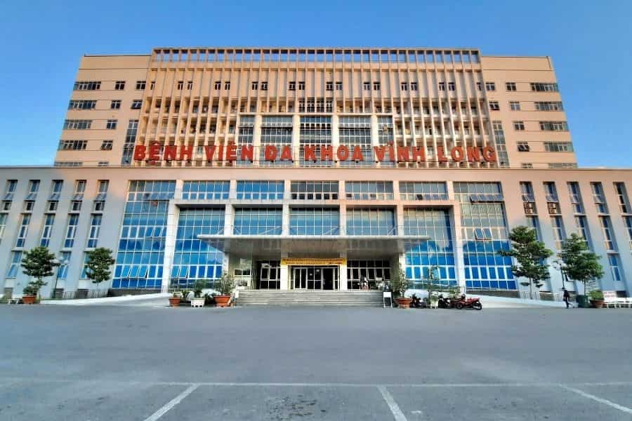 Bệnh viện Đa khoa Vĩnh Long là cơ sở khám chữa bệnh trọng yếu cho người dân trên địa bàn tỉnh (Ảnh: eMed)