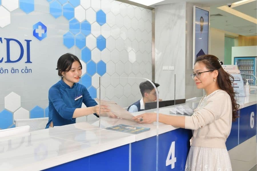 MEDIPLUS cung cấp dịch vụ khám sản phụ khoa và chăm sóc sức khỏe sinh sản (Ảnh: CafeF)