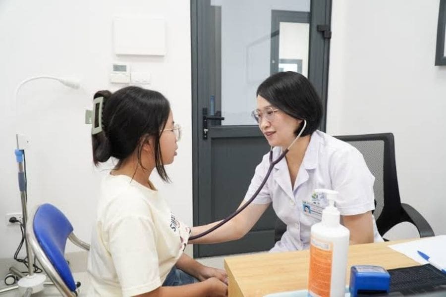 Bệnh viện Nhi Trung ương có thế mạnh chuyên sâu trong khám và điều trị các bệnh lý ở trẻ em (Ảnh: Báo Dân trí)