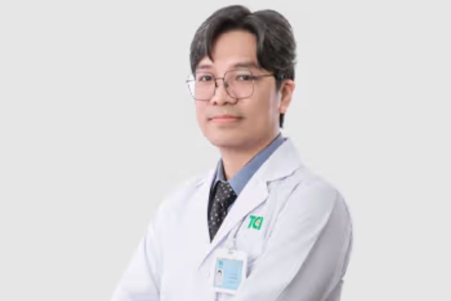 Bác sĩ điều trị bệnh trĩ giỏi Hà Nội Vũ Văn Hải chuyên khám và tư vấn điều trị bệnh trĩ nội, trĩ ngoại (Ảnh: TCI)