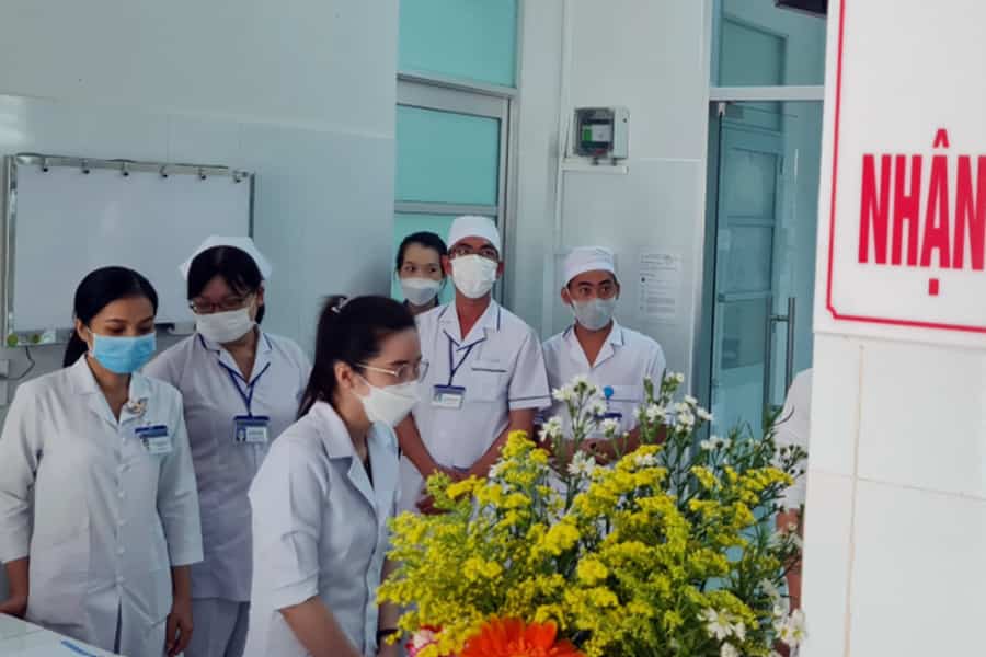 Đội ngũ y bác sĩ tận tâm, luôn hết lòng vì sức khỏe lá phổi cộng đồng
