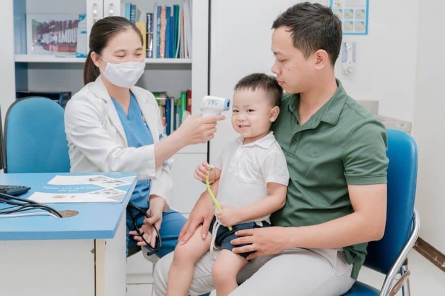 Khám hô hấp nhi ở đâu Hà Nội - MEDLATEC hỗ trợ chẩn đoán các bệnh lý hô hấp ở trẻ em (Ảnh: Medlatec)