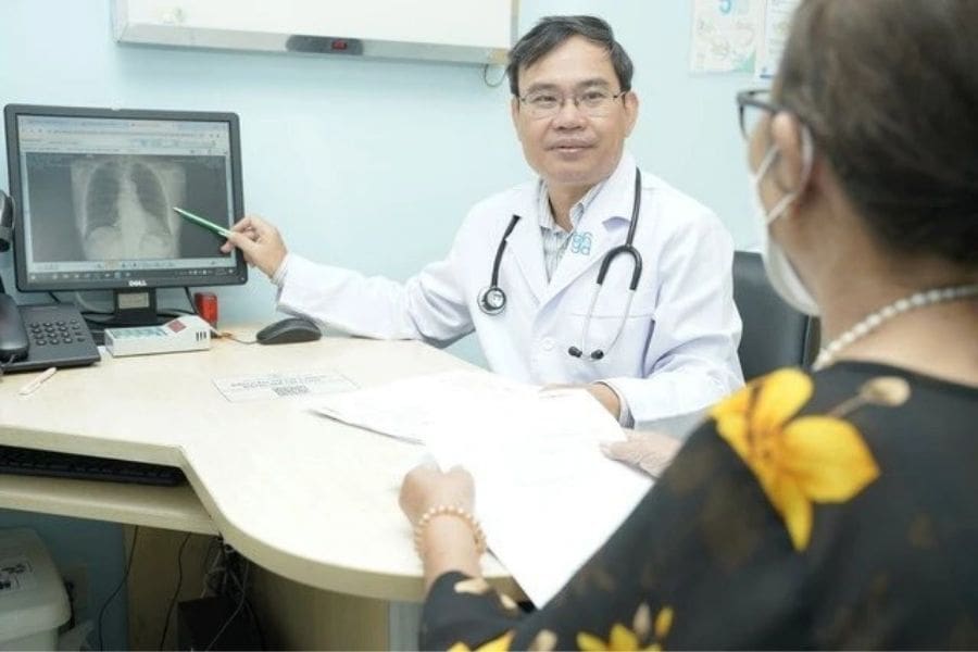 Tiến sĩ, Bác sĩ Nguyễn Như Vinh - Bác sĩ điều trị hen trẻ em giỏi TPHCM 