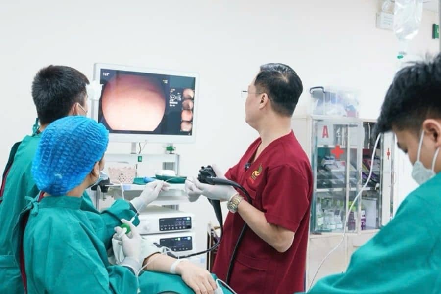 Phòng khám Bệnh viện Đại học Y Dược 1 TP.HCM ứng dụng công nghệ hiện đại trong nội soi tiêu hóa