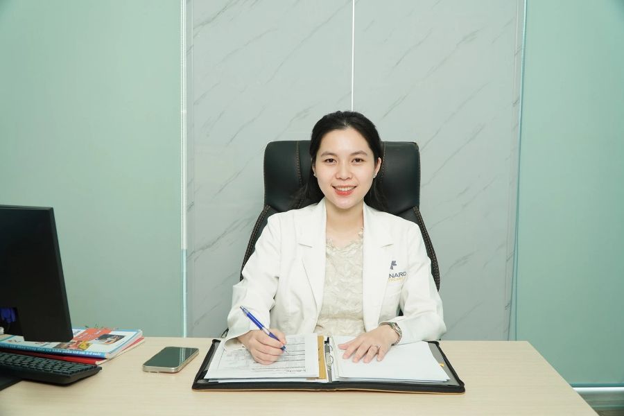 Khám dinh dưỡng trẻ sơ sinh với bác sĩ Nguyễn Hoàng Lan Phương