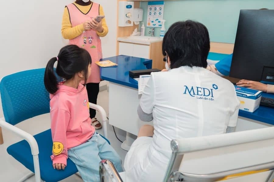 Khám tay chân miệng ở đâu Hà Nội - MEDIPLUS có không gian thăm khám hiện đại dành cho trẻ em