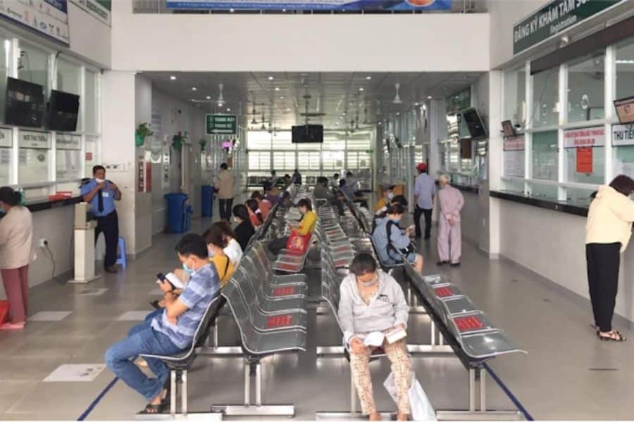 Tham khảo chi phí trước khi đi khám tại Bệnh viện Ung Bướu TP HCM (Ảnh: Google Maps)