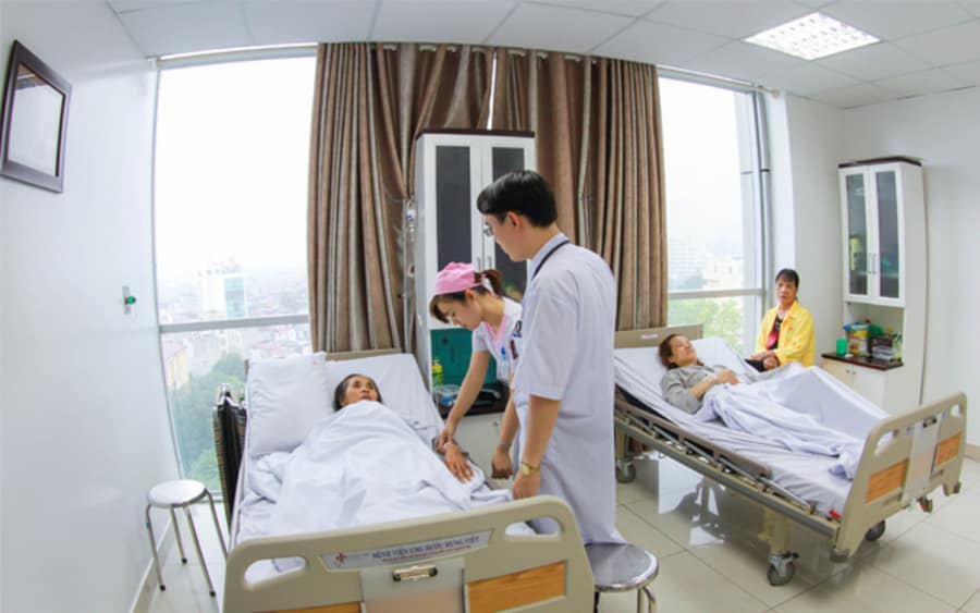 Hệ thống chăm sóc sức khỏe tại Bệnh viện Ung Bướu Hưng Việt.