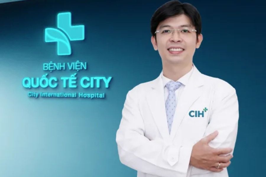 Bác sĩ khám dinh dưỡng trẻ sơ sinh giỏi TPHCM Phạm Trần Thiên Nhân