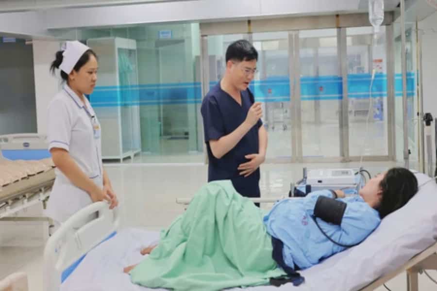 Bệnh viện sở hữu đội ngũ y bác sĩ giàu kinh nghiệm, tận tâm chăm sóc sức khỏe cộng đồng (Nguồn: Bệnh viện Quân y 121)