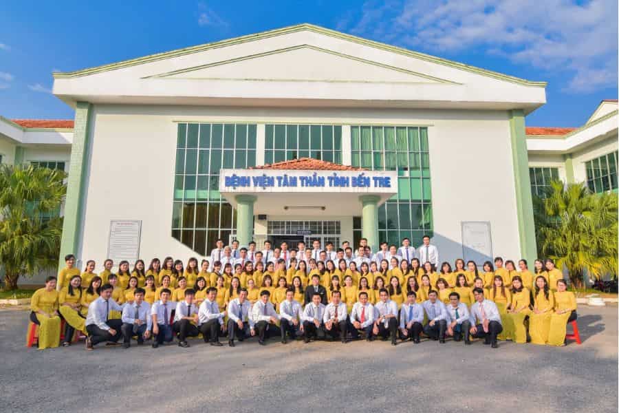 Đội ngũ y bác sĩ tại Bệnh viện Tâm thần Bến Tre (Ảnh: Bệnh viện Tâm thần Bến Tre)