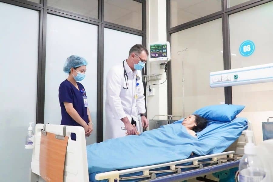 Khám chữa bệnh tại Bệnh viện Đa khoa Hùng Vương (Ảnh: Bệnh viện Đa khoa Hùng Vương - Phú Thọ)